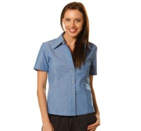 Wrinkle Free Short Sleeve Chambray Shirt